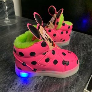 Kids led light up shoes